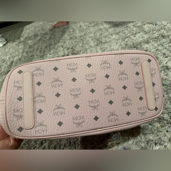 MCM Blush Pink Tote Bag - Picture 5 of 6